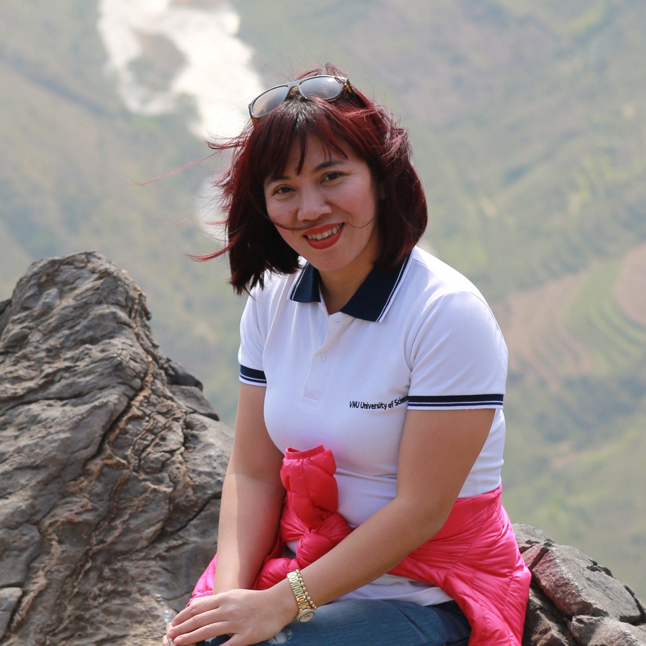 DR. TRINH THUY GIANG